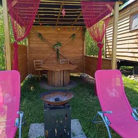 Camping Roulotte O Reves Atypiques